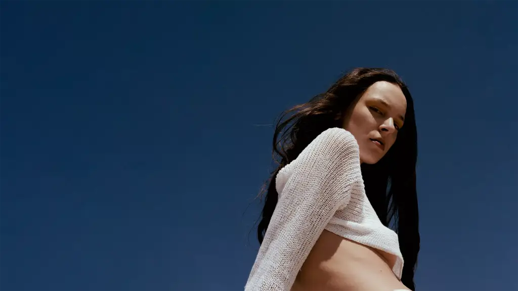 La Luna Sweater